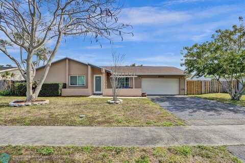 5340 NW 31st St, Margate, FL 33063