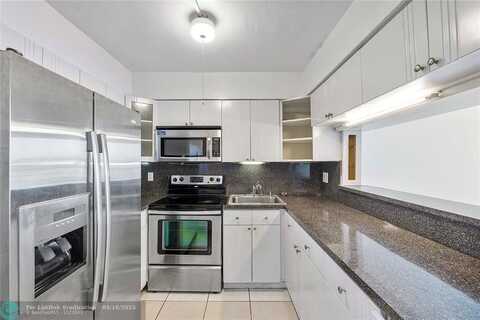 6195 Rock Island Rd, Tamarac, FL 33319