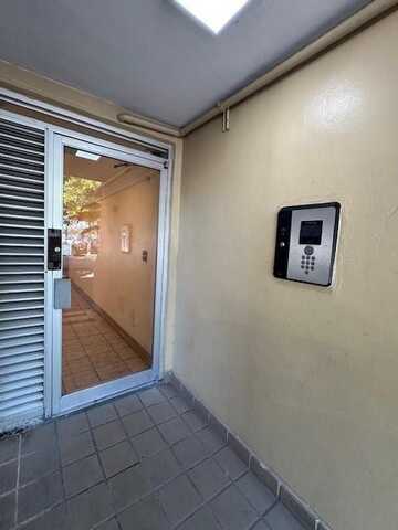 undefined, Miami, FL 33126