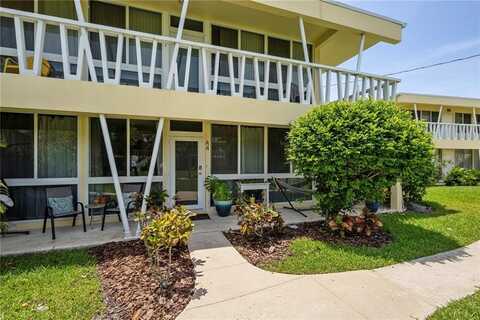 2755 NE 28th Ave, Lighthouse Point, FL 33064