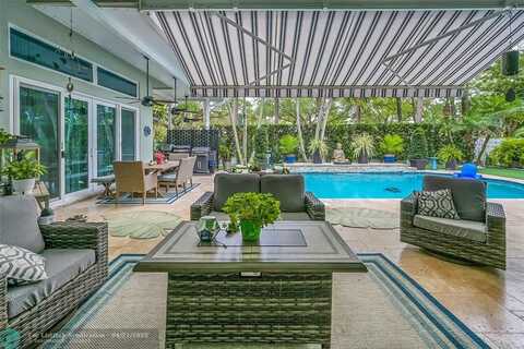 4211 NW 67th Ter, Coral Springs, FL 33067