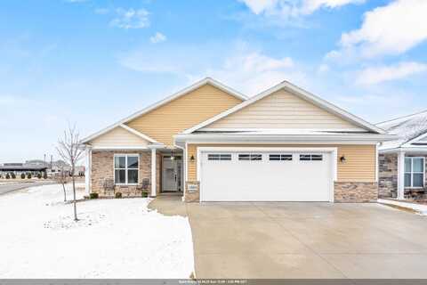 4884 WYLD BERRY Way, HOBART, WI 54155