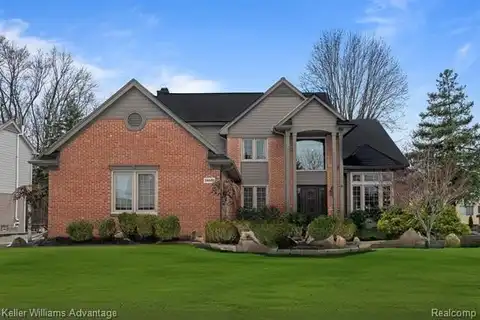 54449 Royal Troon Drive, South Lyon, MI 48178