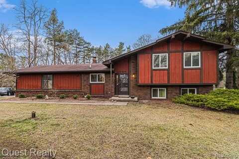 1780 DUNWOODIE Street, Ortonville, MI 48462