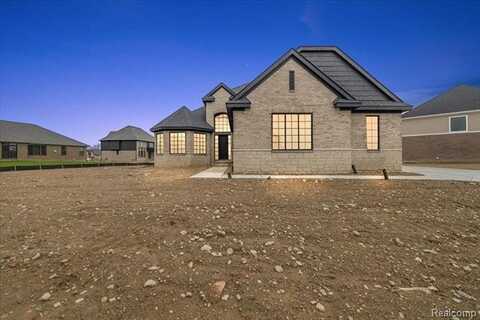 682 Westlake Avenue, Oxford, MI 48371