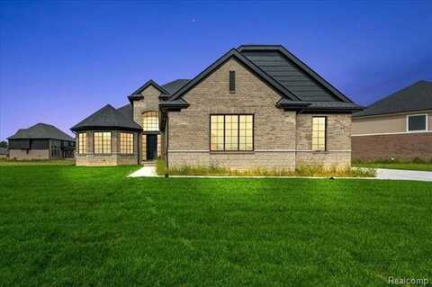 682 Westlake Avenue, Oxford, MI 48371