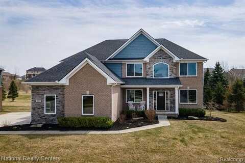 527 SOUTHSHORE Drive, Oxford, MI 48371