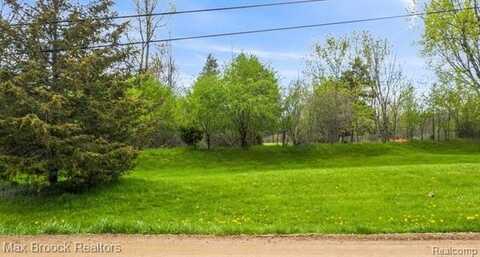 5660 Hickock, West Bloomfield, MI 48324