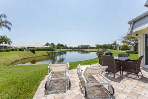 390 French Royale Circle, Atlantis, FL 33462