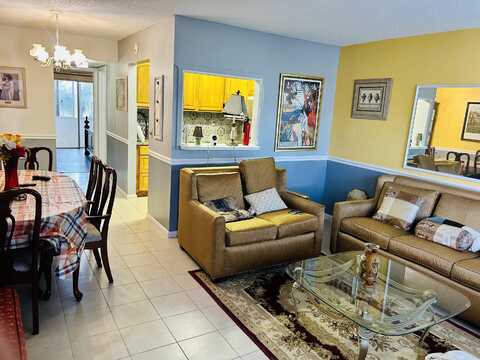 137 Bedford F, West Palm Beach, FL 33417