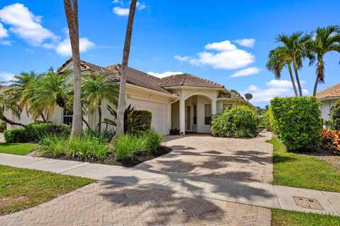 2911 Twin Oaks Way, Wellington, FL 33414