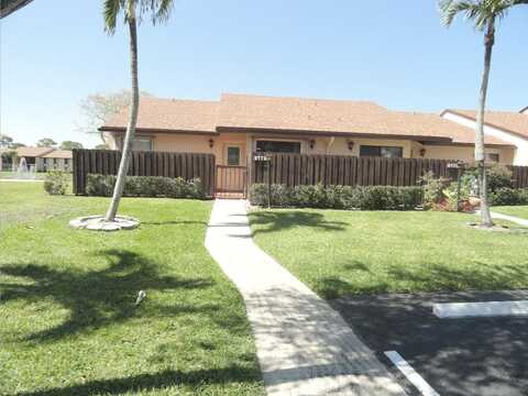 817 Sky Pine Way, Greenacres, FL 33415