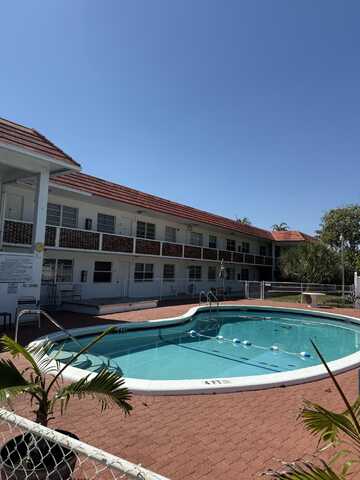 22 SE 3rd Terrace, Dania Beach, FL 33004
