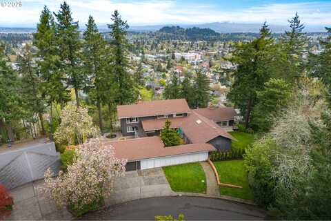 6833 SE PINE CT, Portland, OR 97215