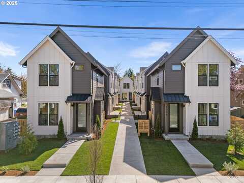 6014 NE Mason ST, Portland, OR 97218