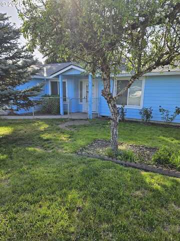 655 N WASHINGTON ST, Lafayette, OR 97127