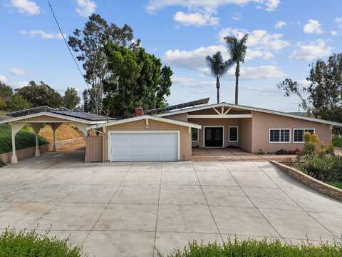 1852 Foxfire Rd, Fallbrook, CA 92028