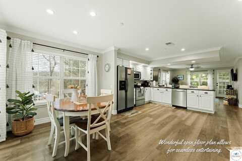 160 The Bluffs, Branson, MO 65616