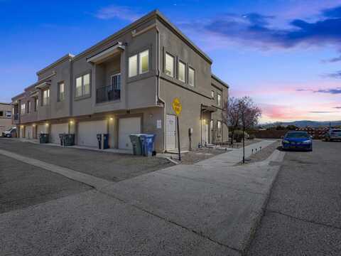 4351 San Benito Street, Santa Fe, NM 87507