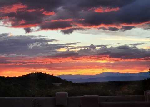 3 Camino Costadino, Santa Fe, NM 87508