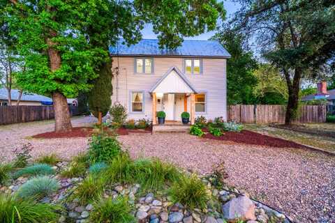 1711 Shasta Street, Anderson, CA 96007