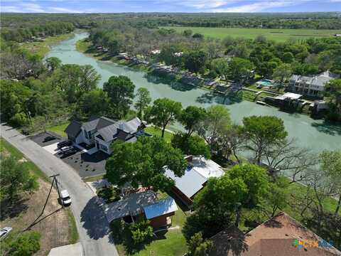 200 Turtle Lane, Seguin, TX 78155