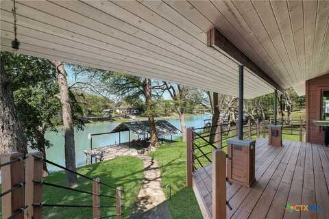 200 Turtle Lane, Seguin, TX 78155