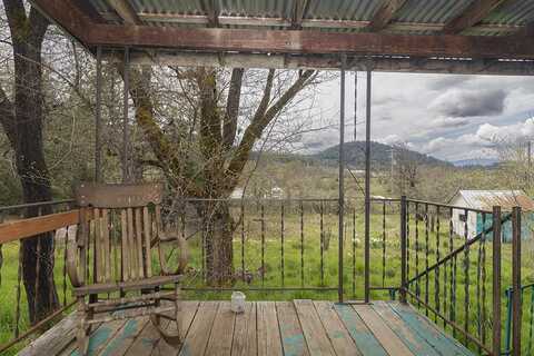 201 Browntown Road, Cave Junction, OR 97523