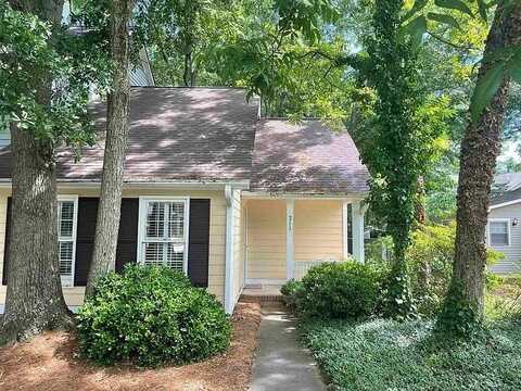 211 Woodburn Club Lane Lane, Spartanburg, SC 29302