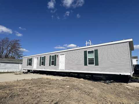 1339 Henri St, Newport, MI 48166