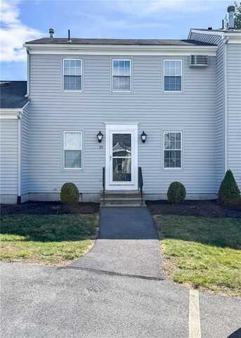 565 Quaker Lane, West Warwick, RI 02893