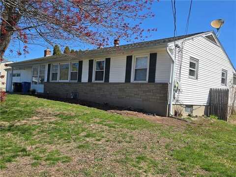 43 Meadowcrest Drive, Cumberland, RI 02864