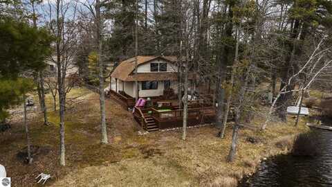 11734 Lake Shore Drive, Fife Lake, MI 49633