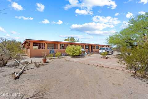 17490 W Fiddler Drive, Tucson, AZ 85735