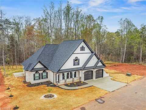 1424 Moonlight Way, Winston Salem, NC 27106