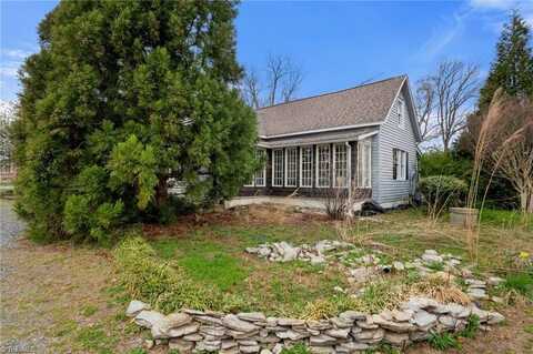 3809 Union Hill Road, East Bend, NC 27108
