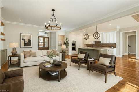 7621 Pemberley Drive, Oak Ridge, NC 27310