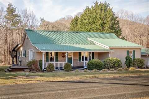 141 Turney Road, Lowgap, NC 27024