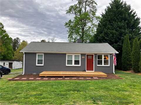 518 Kenneth Road, Greensboro, NC 27455