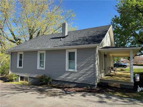 1230 Bridge Street, Elkin, NC 28621