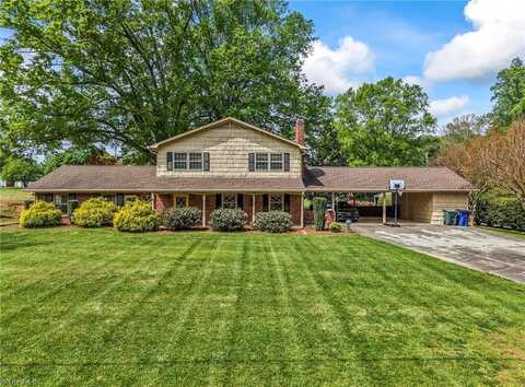 3895 Woodview Drive, Winston Salem, NC 27106