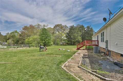 3006 Church Music Road, Boonville, NC 27011