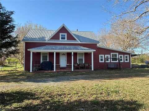 4149 Happy Hollow Road, Asheboro, NC 27205