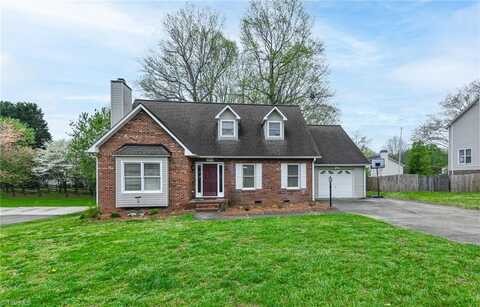 2270 Darwick Road, Winston Salem, NC 27127