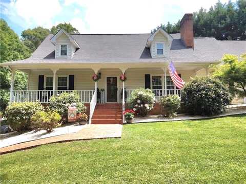 470 Farmbrook Road, Mount Airy, NC 27030