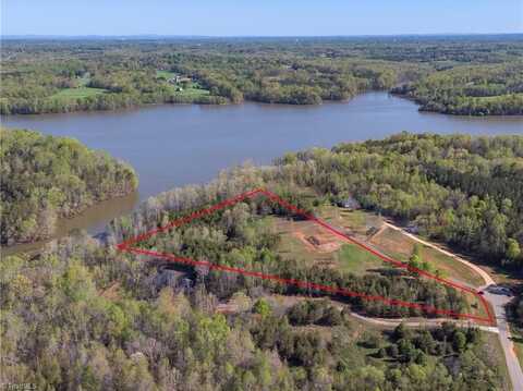 263 Lake Meadows Drive, Reidsville, NC 27320