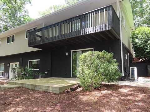 1000 Sparrow Trail, Chapel Hill, NC 27514