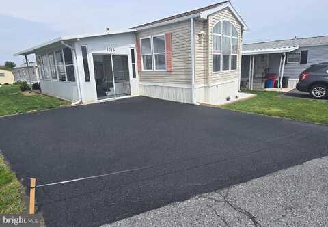 1015 BARBERRY AVENUE, READING, PA 19605