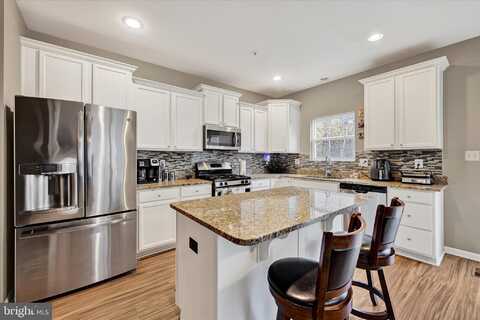 7011 DANNFIELD COURT, GLEN BURNIE, MD 21060