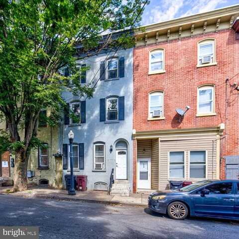 715 8TH STREET, WILMINGTON, DE 19801